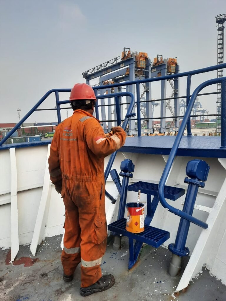 Maintenance Kapal - Solo Trans Logistik